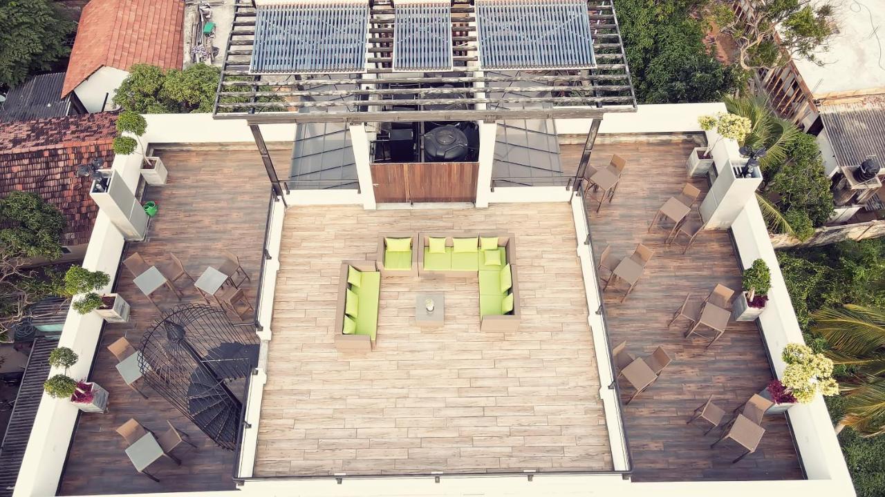 Belmont Boutique Hotel - Free Airport Shuttle Service Негомбо Экстерьер фото