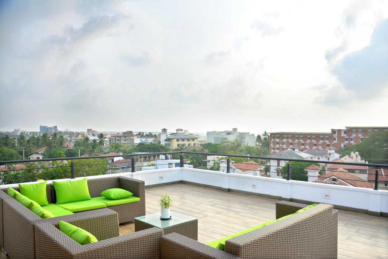 Belmont Boutique Hotel - Free Airport Shuttle Service Негомбо Экстерьер фото
