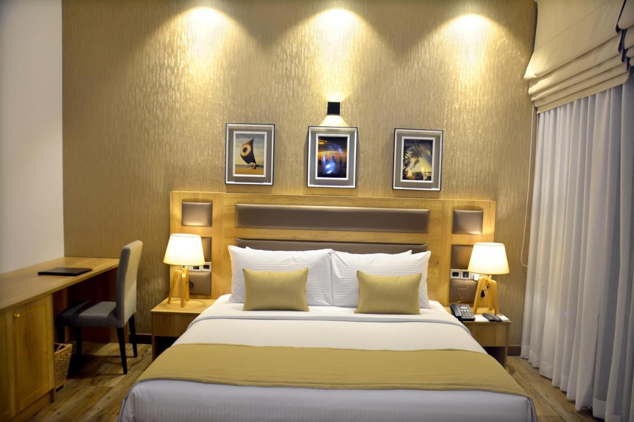 Belmont Boutique Hotel - Free Airport Shuttle Service Негомбо Экстерьер фото