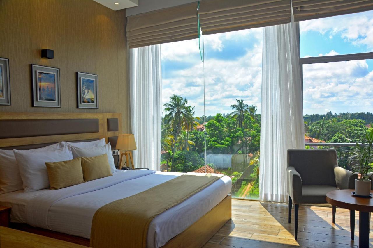 Belmont Boutique Hotel - Free Airport Shuttle Service Негомбо Экстерьер фото